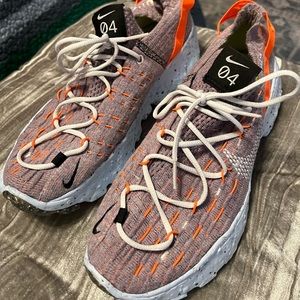 Nike Space Hippie 04 - Size W 9